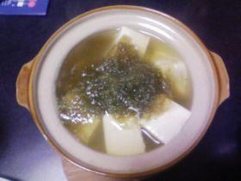 寒い日にぴったりの湯豆腐